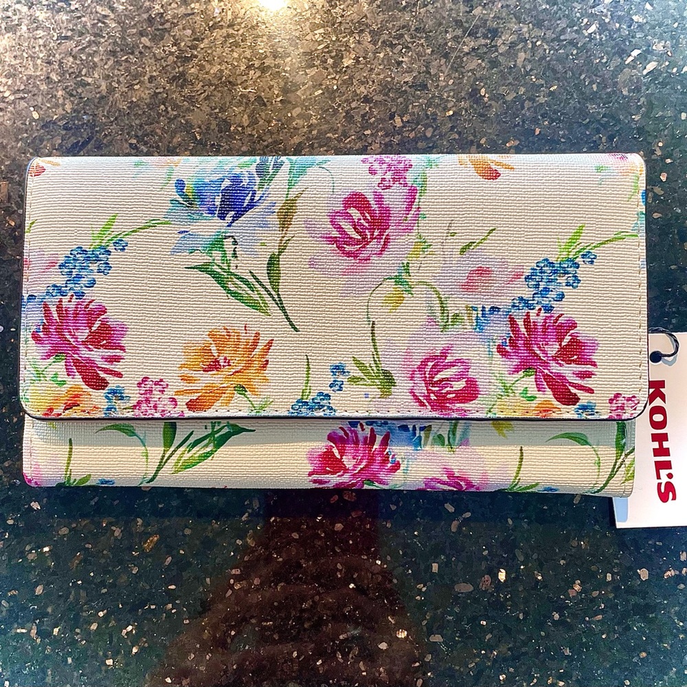 Kohl's Pink and Orange Wallet Vibrant Floral Design